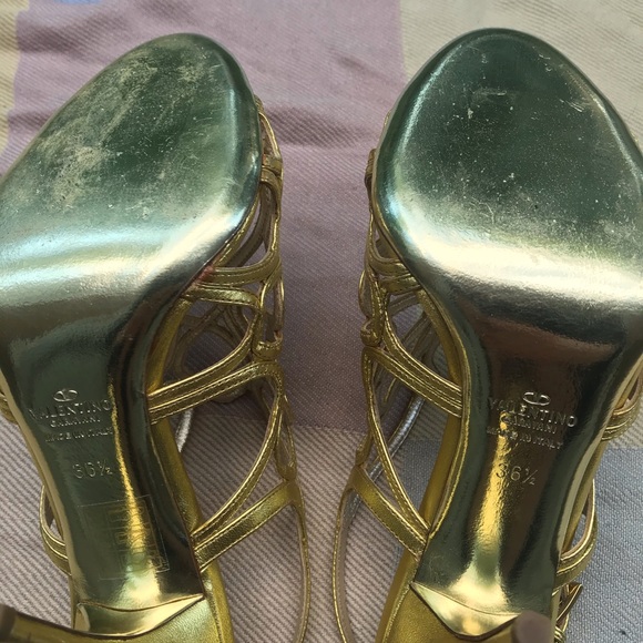 SOLD❗️❗️VALENTINO leather caged sandal high heels - Picture 11 of 16